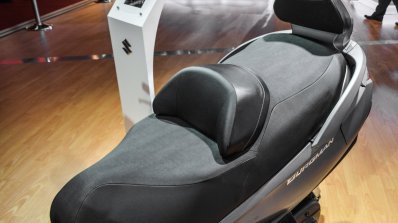 2016 Suzuki Burgman 650 Executive seat at Auto Expo 2016