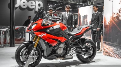 BMW S1000XR at visor Auto Expo 2016