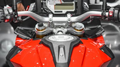 BMW S1000XR fuel tank handlebar at Auto Expo 2016