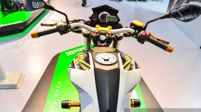 Benelli TNT 25 accessories handlebar end weights at Auto Expo 2016