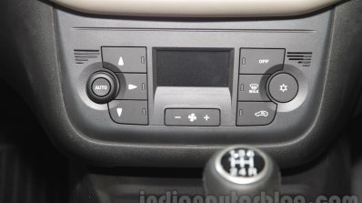 Fiat Linea 125s auto AC at Auto Expo 2016