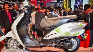 Hero Duet-E side at the Auto Expo 2016