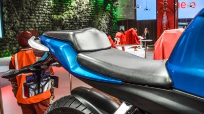 Hero HX250R blue front seat at Auto Expo 2016