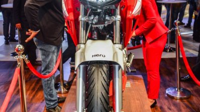 Hero Xtreme 200 S front at the Auto Expo 2016
