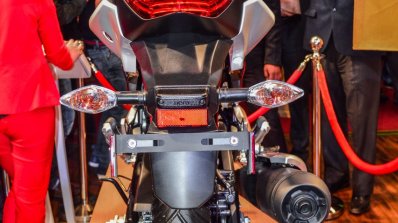 Hero Xtreme 200 S rear at the Auto Expo 2016