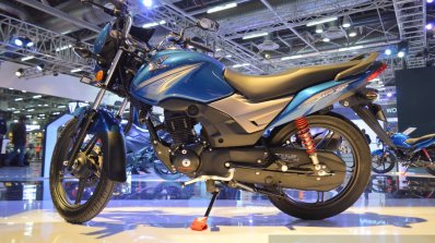 Honda CB Shine SP blue at Auto Expo 2016