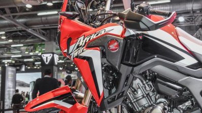 Honda CRF1000L Africa Twin fork at Auto Expo 2016