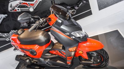 Honda Navi Design Concept scooter front quarter at Auto Expo 2016