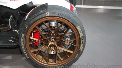 Honda Project 2&4 concept wheel at Auto Expo 2016