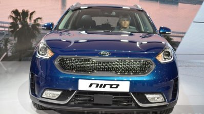 Kia Niro front at the 2016 Geneva Motor Show Live