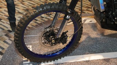Mahindra Mojo Adventure Concept spoke wheel off-road tyre at Auto Expo 2016