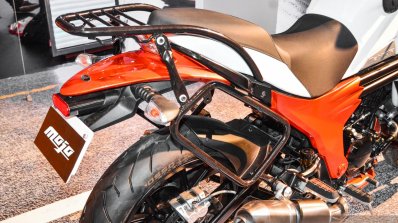 Mahindra Mojo accessories pannier carrier at Auto Expo 2016