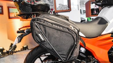 Mahindra Mojo accessories saddle bags at Auto Expo 2016
