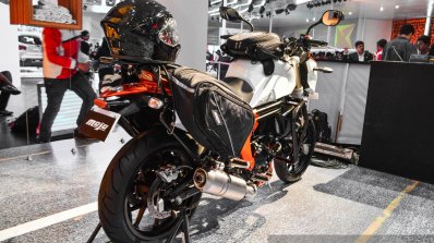 Mahindra Mojo accessories saddle bags rear quarter at Auto Expo 2016