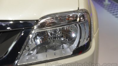 Mahindra e-Verito headlamp detail at Auto Expo 2016