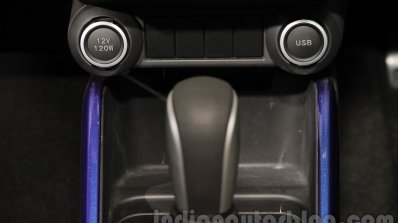 Maruti Ignis gear at the Auto Expo 2016