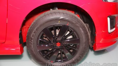 Maruti Swift Limited Edition wheel at Auto Expo 2016