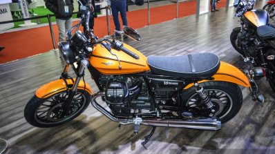 Moto Guzzi V9 Roamer at Auto Expo 2016