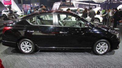 Nissan Sunny Sportech side at 2016 Auto Expo