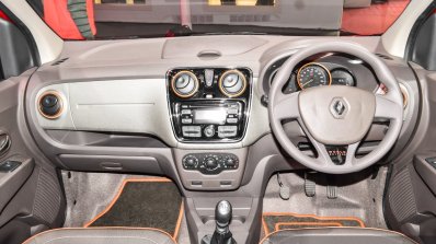Renault Lodgy World Edition dashboard at the Autp Expo 2016