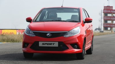 Sporty Performance Hatch - On Track
