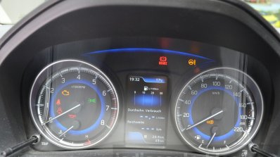 Suzuki Baleno 1.2 SHVS instrument cluster at 2016 Geneva Motor Show