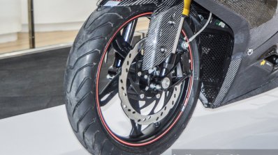 TVS Akula 310 front disc brake at Auto Expo 2016