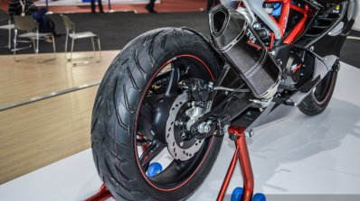 TVS Akula 310 tyre at Auto Expo 2016