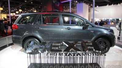 Tata HEXA TUFF side Auto Expo 2016