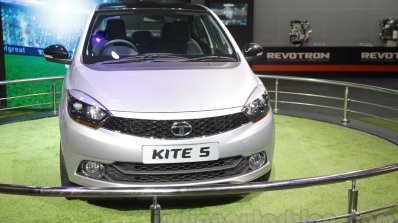 Tata Kite 5 front at Auto Expo 2016