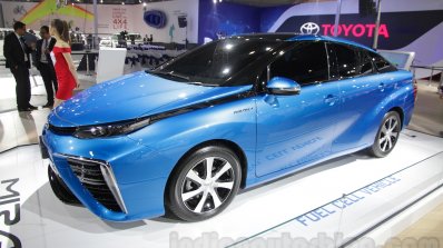 Toyota Mirai  front three quarter left side at Auto Expo 2016