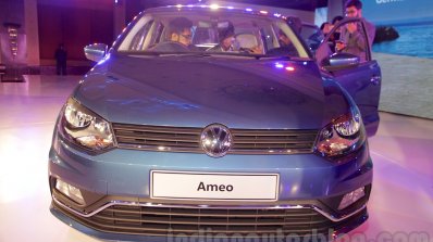VW Ameo front unveiled