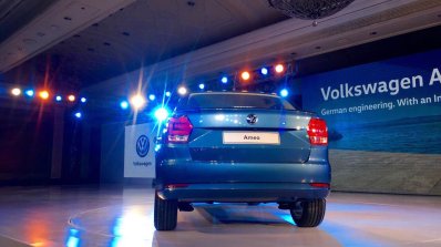 VW Ameo rear live