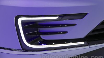 VW Passat GTE foglamp at 2016 Auto Expo