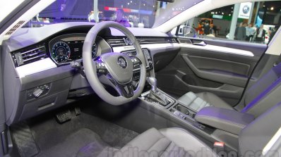 VW Passat GTE interior at 2016 Auto Expo