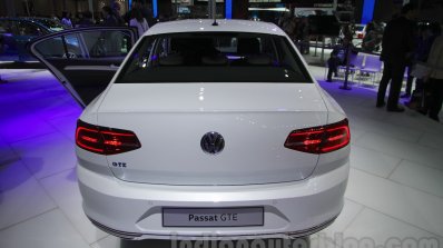 VW Passat GTE rear at 2016 Auto Expo