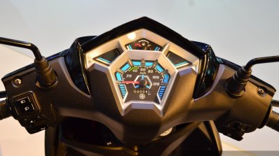 Yamaha Cygnus Ray ZR instrument cluster