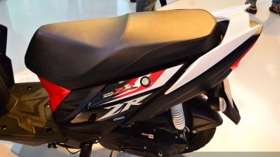 Yamaha Cygnus Ray ZR seat