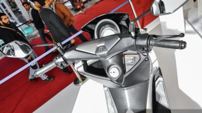 Yamaha NMax white handlebar at Auto Expo 2016