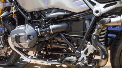 2016 BMW R nineT brushed aluminium tank engine at 2016 BIMS