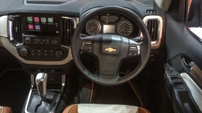 2016 Chevrolet Trailblazer Premier (facelift) steering at 2016 BIMS