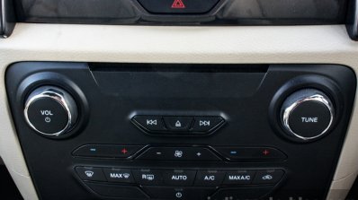 2016 Ford Endeavour 2.2 AT Titanium HVAC controls Review