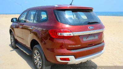 2016 Ford Endeavour 2.2 AT Titanium rear quarter Review