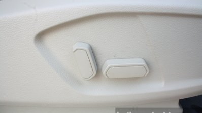 2016 Ford Endeavour 2.2 AT Titanium seat controls Review