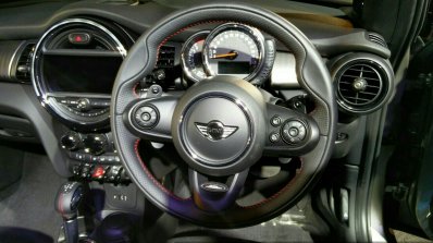 2016 Mini Convertible steering India launched
