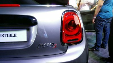 2016 Mini Convertible taillight India launched