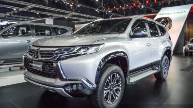 2016 Mitsubishi Pajero Sport front three quarter at 2016 BIMC
