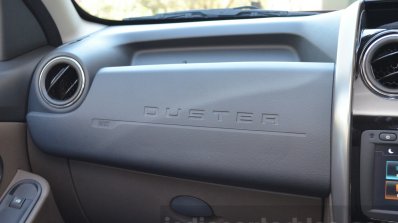 2016 Renault Duster facelift AMT dash Review