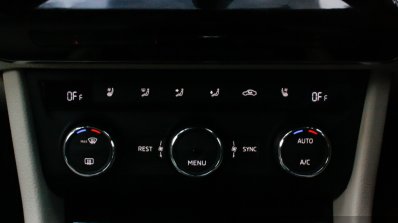 2016 Skoda Superb Laurin & Klement HVAC controls First Drive Review
