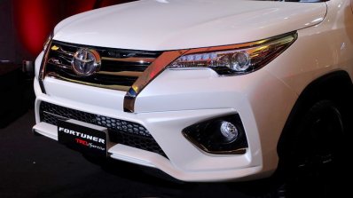 2016 Toyota Fortuner TRD Sportivo front bumper launched in Thailand